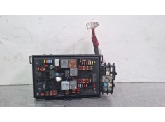 Recambio de caja reles / fusibles para opel astra referencia OEM IAM 13368645  