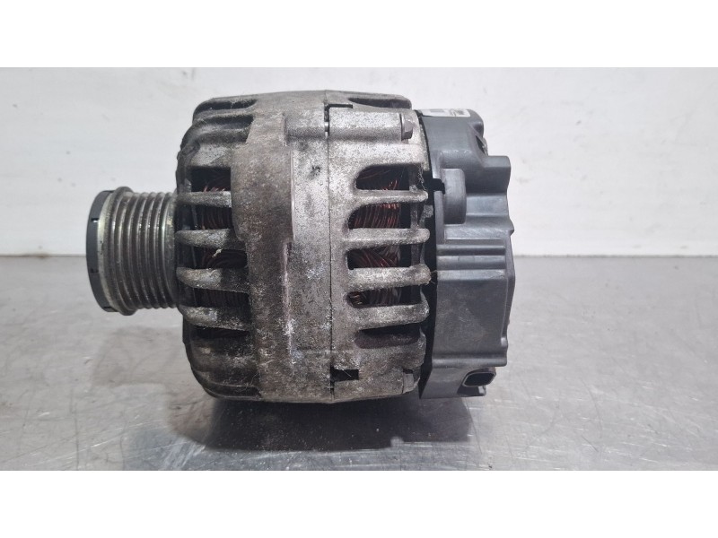 Recambio de alternador para opel astra referencia OEM IAM 13502582 / 2650800A  