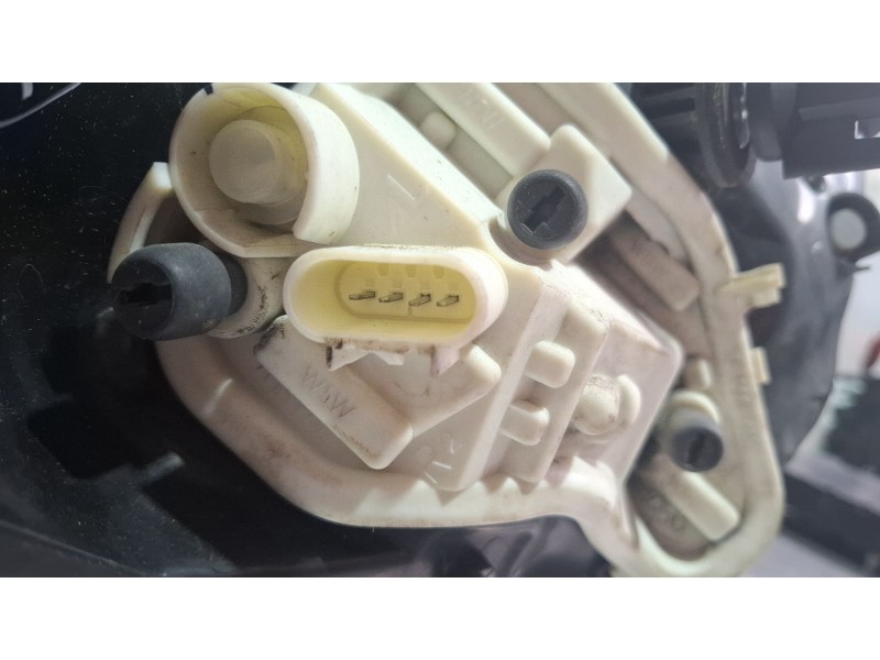 Recambio de piloto trasero derecho para opel astra referencia OEM IAM I090098  