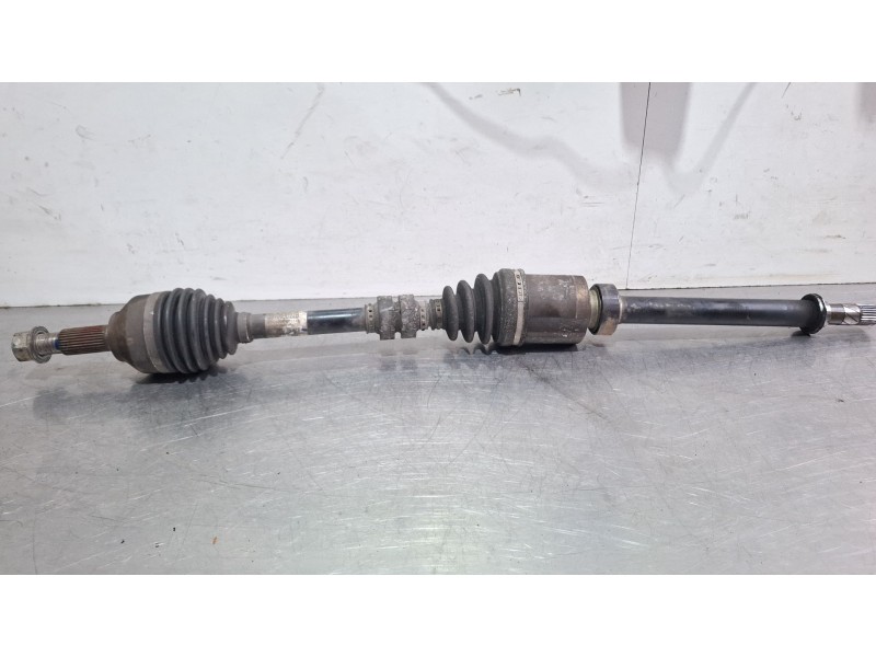 Recambio de palier derecho para nissan qashqai referencia OEM IAM 39100JD22B  