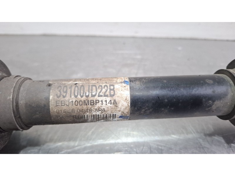 Recambio de palier derecho para nissan qashqai referencia OEM IAM 39100JD22B  