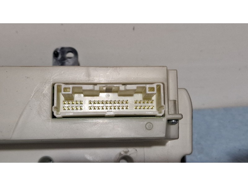 Recambio de mando climatizador para nissan qashqai referencia OEM IAM 27500JD40C  