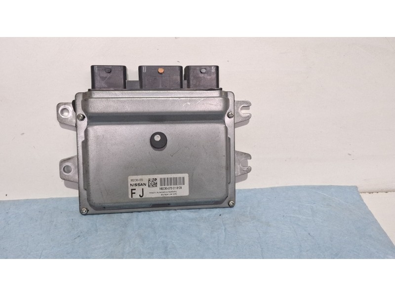 Recambio de centralita motor para nissan qashqai referencia OEM IAM MEC93-370  