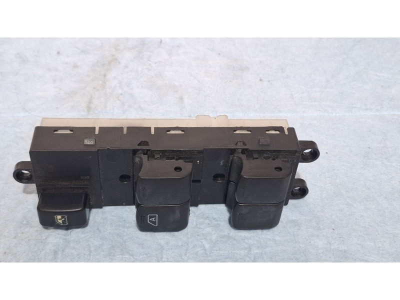 Recambio de mando elevalunas delantero izquierdo para nissan qashqai referencia OEM IAM 25401JD00B  