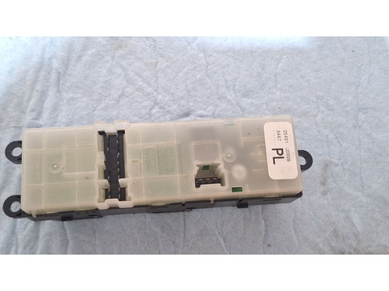 Recambio de mando elevalunas delantero izquierdo para nissan qashqai referencia OEM IAM 25401JD00B  