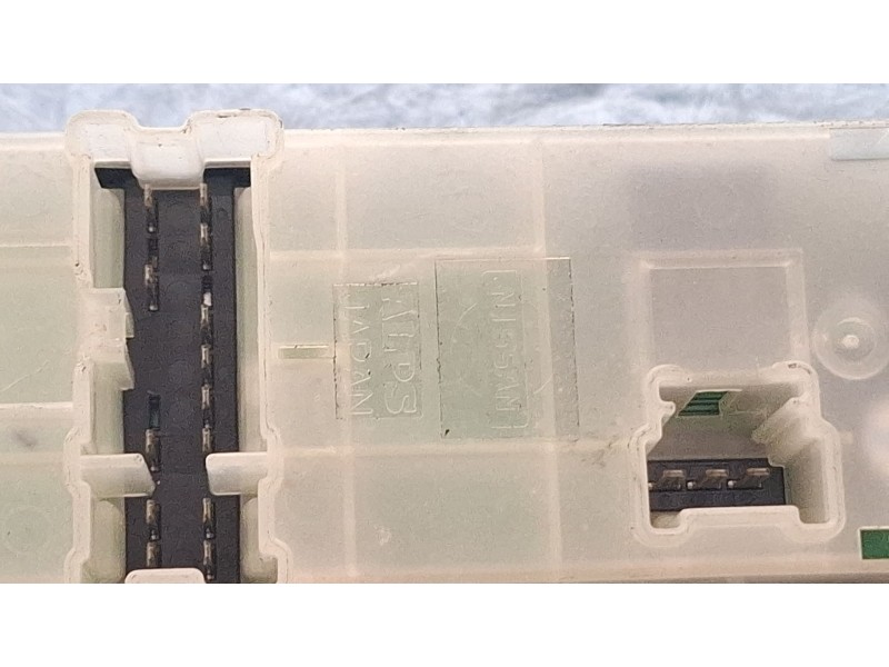Recambio de mando elevalunas delantero izquierdo para nissan qashqai referencia OEM IAM 25401JD00B  