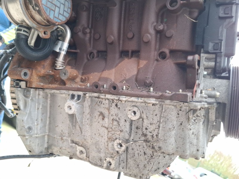 Recambio de motor completo para dacia logan referencia OEM IAM K9K U872  