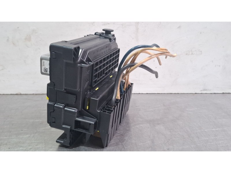 Recambio de centralita bsm para citroën c3 referencia OEM IAM 9667199780 / R09  