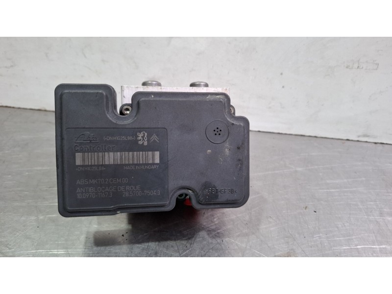 Recambio de modulo abs para citroën c3 referencia OEM IAM 9666392580  