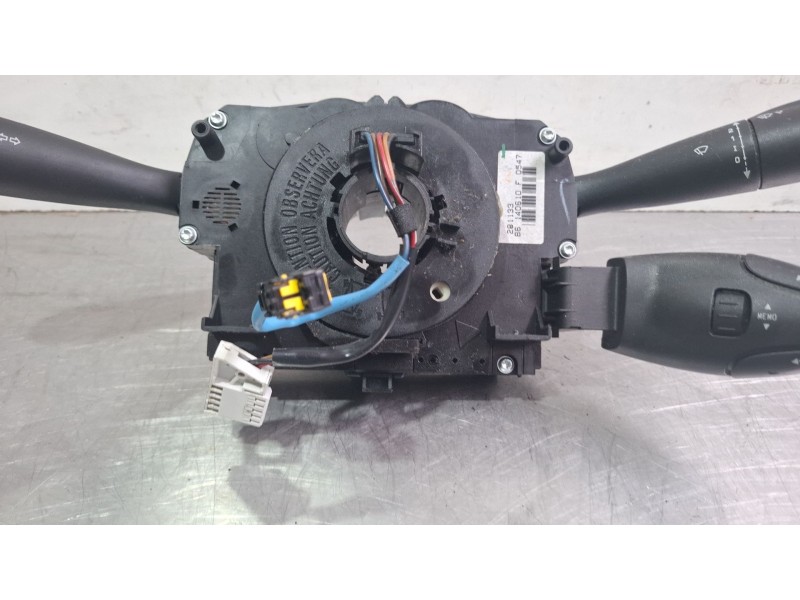 Recambio de mando multifuncion para peugeot 207 referencia OEM IAM 96661305XT / COM2005  