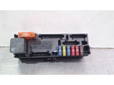Recambio de caja reles / fusibles para mercedes-benz c200 referencia OEM IAM A0005400072  