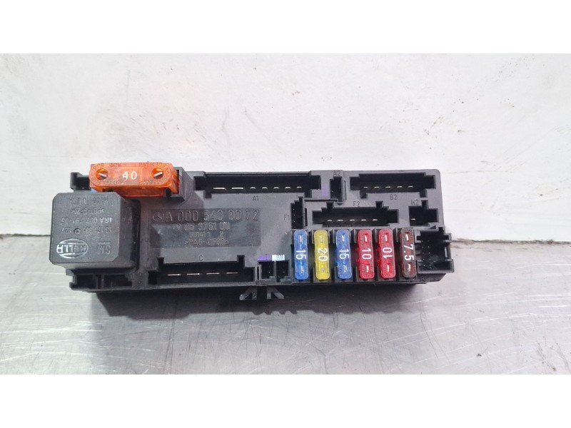 Recambio de caja reles / fusibles para mercedes-benz c200 referencia OEM IAM A0005400072  