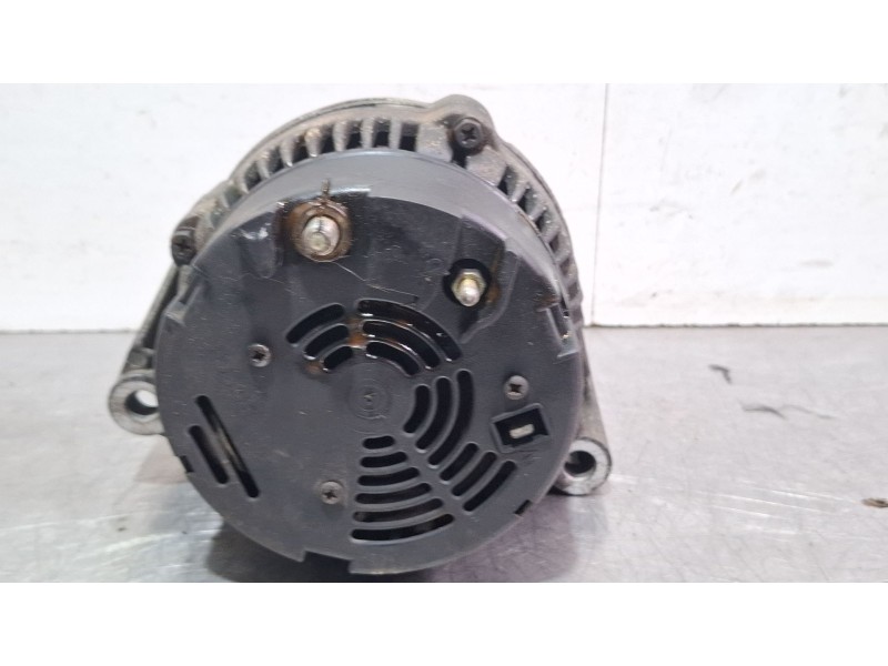 Recambio de alternador para mercedes-benz c200 referencia OEM IAM 0101544602 / 0123320044  