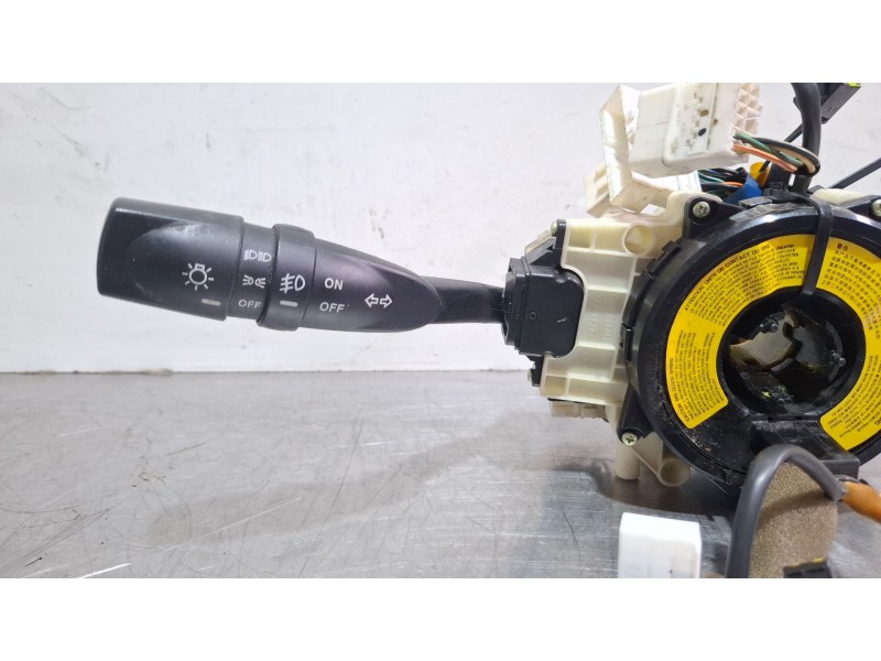 Recambio de mando multifuncion para ssangyong actyon sports pick up 200xdi referencia OEM IAM 8590009153  