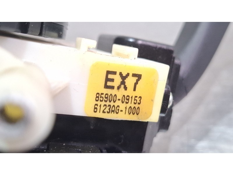 Recambio de mando multifuncion para ssangyong actyon sports pick up 200xdi referencia OEM IAM 8590009153  