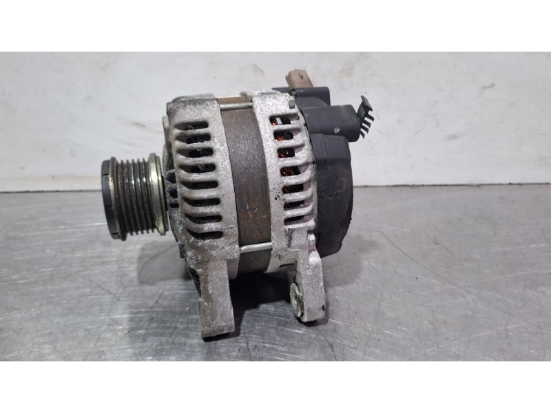 Recambio de alternador para peugeot 308 referencia OEM IAM 9820893880  