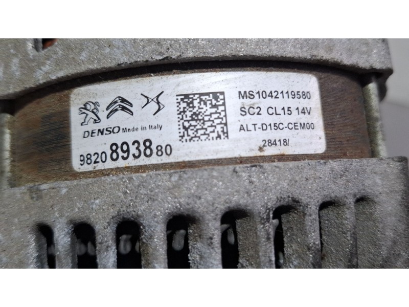 Recambio de alternador para peugeot 308 referencia OEM IAM 9820893880  