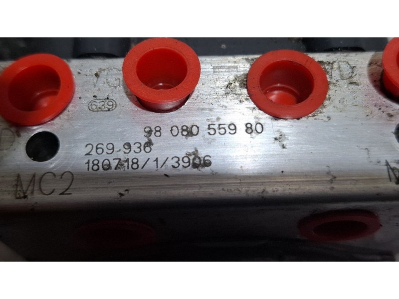 Recambio de modulo abs para peugeot 308 referencia OEM IAM 9825991580  
