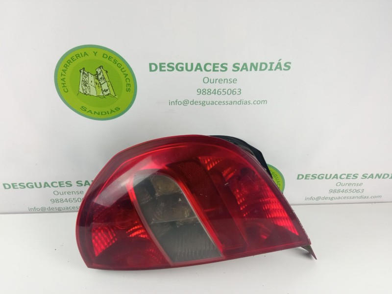 Recambio de piloto trasero derecho para citroën c5 referencia OEM IAM   