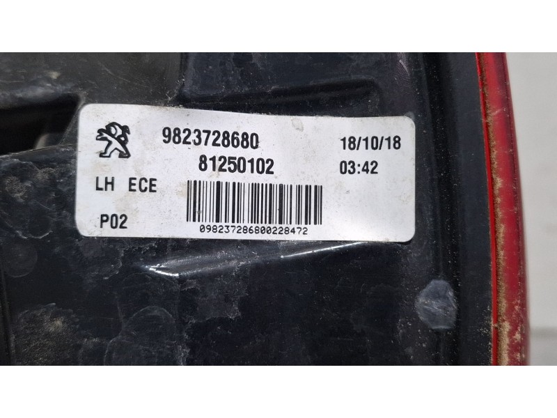 Recambio de piloto carrocería trasero izquierdo para peugeot 308 referencia OEM IAM 9823728680 / 81250102  