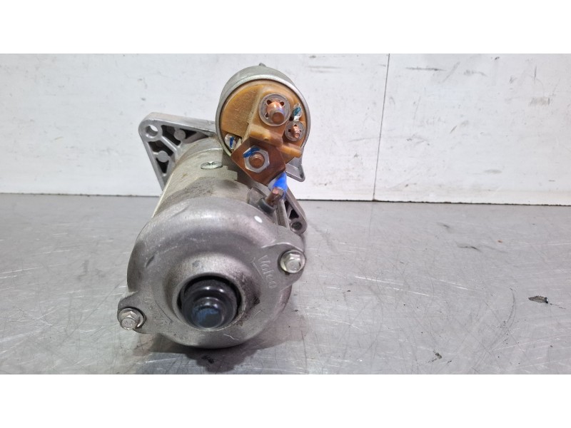 Recambio de motor arranque para renault laguna referencia OEM IAM 233003172R  