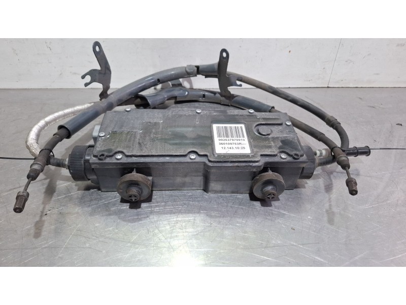 Recambio de freno de mano electrico para renault laguna referencia OEM IAM 360109753R  