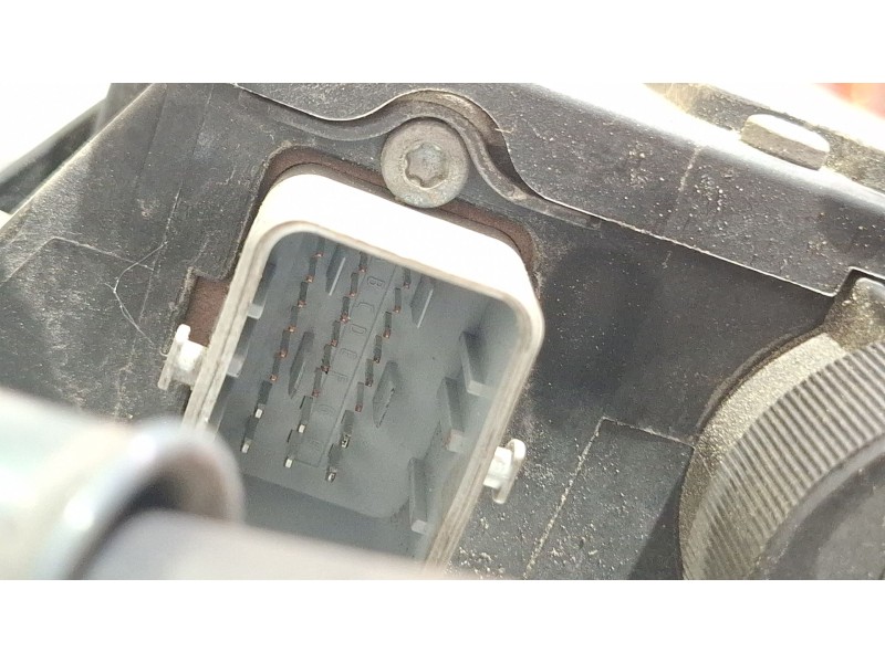 Recambio de freno de mano electrico para renault laguna referencia OEM IAM 360109753R  