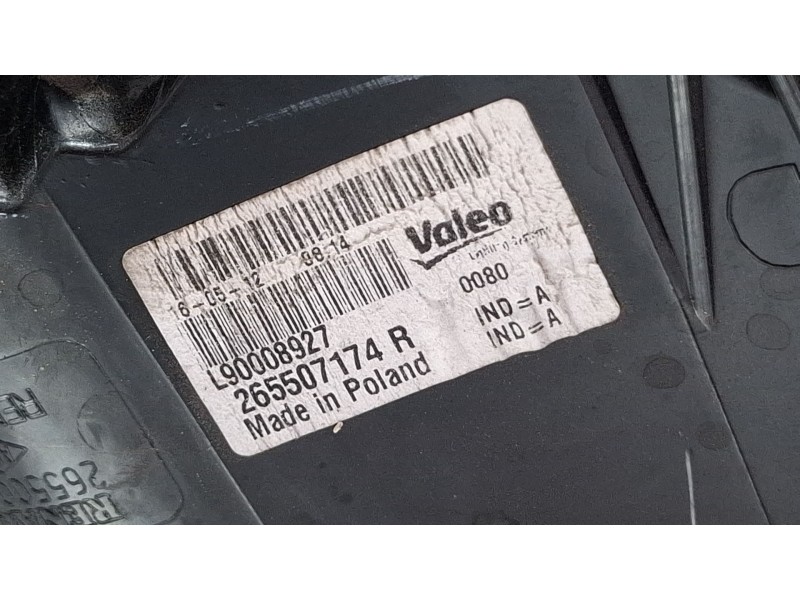 Recambio de piloto carrocería trasero derecho para renault laguna referencia OEM IAM 265507174R  