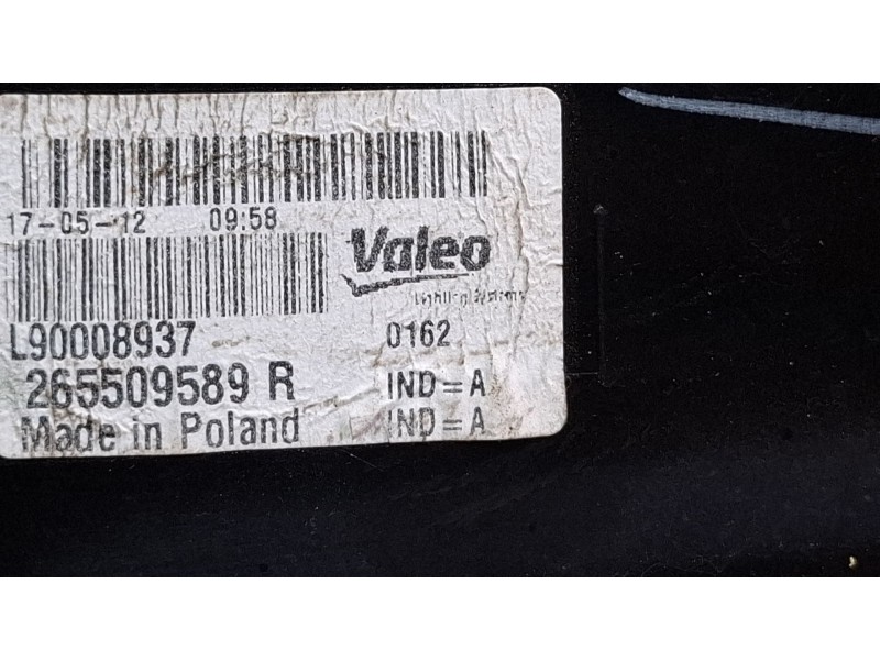 Recambio de piloto porton trasero derecho para renault laguna referencia OEM IAM   