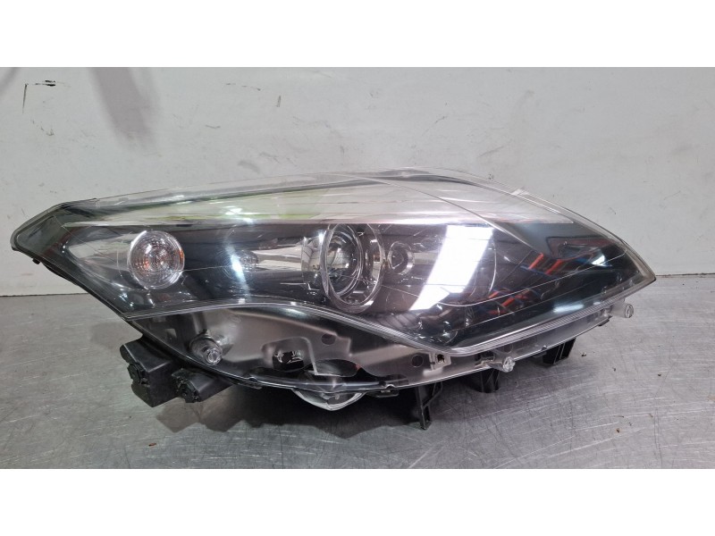 Recambio de faro delantero derecho para renault laguna referencia OEM IAM 260100247R / 89905208  
