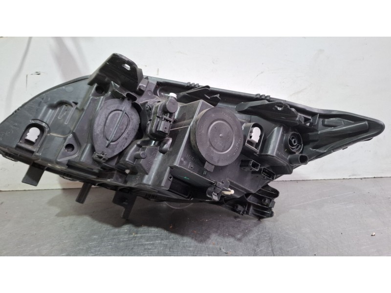 Recambio de faro delantero derecho para renault laguna referencia OEM IAM 260100247R / 89905208  