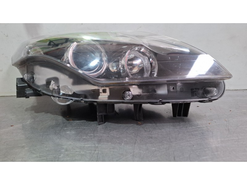 Recambio de faro delantero derecho para renault laguna referencia OEM IAM 260100247R / 89905208  