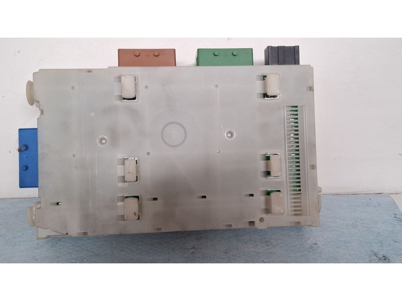 Recambio de caja reles / fusibles para ford s-max (wa6) 2.0 tdci referencia OEM IAM 7G9T-14A073AC  