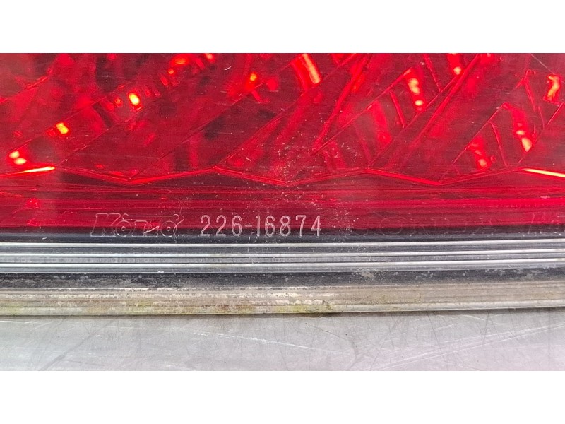 Recambio de piloto porton trasero derecho para honda civic referencia OEM IAM 22616874  