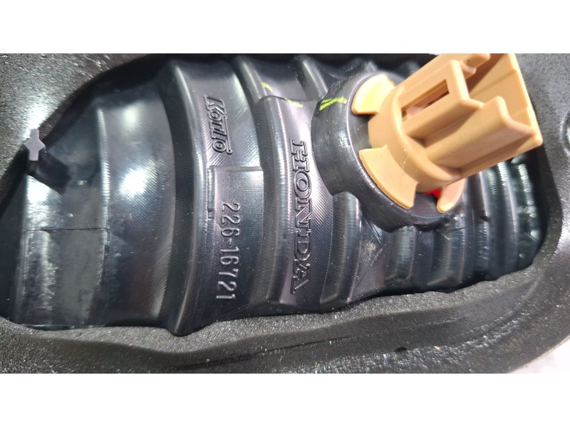 Recambio de piloto porton trasero izquierdo para honda civic referencia OEM IAM 22616721  