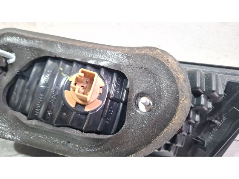 Recambio de piloto porton trasero izquierdo para honda civic referencia OEM IAM 22616721  