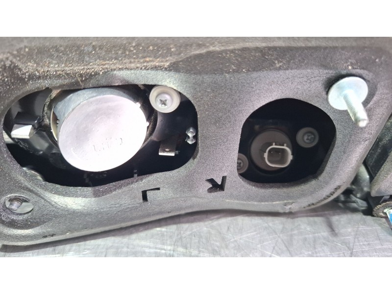 Recambio de piloto trasero central para honda civic referencia OEM IAM E411046  