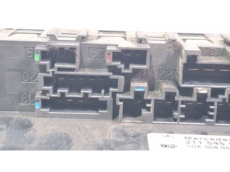 Recambio de caja reles / fusibles para mercedes-benz c220 referencia OEM IAM 5DK008047-27 / 2115455301  