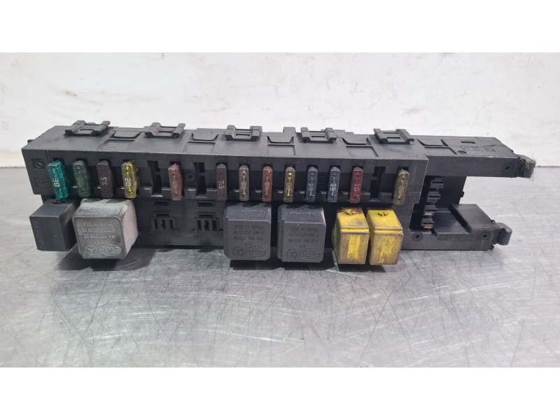 Recambio de caja reles / fusibles para mercedes-benz c220 referencia OEM IAM 5DK008047-27 / 2115455301  