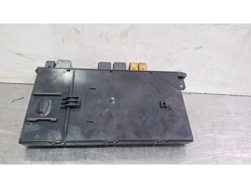 Recambio de caja reles / fusibles para mercedes-benz c220 referencia OEM IAM 5DK008047-27 / 2115455301  
