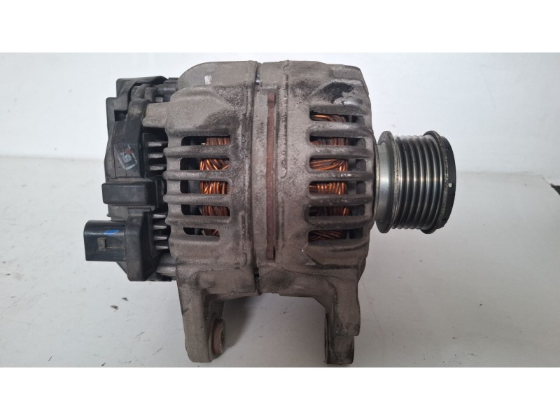 Recambio de alternador para skoda fabia (5j) combi (familiar) 1.6 tdi referencia OEM IAM 06F903023D  