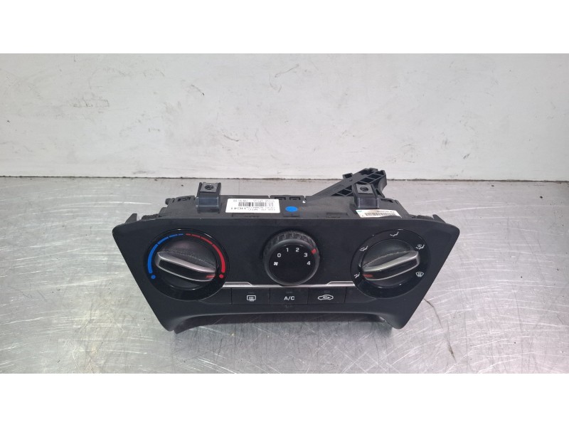 Recambio de mando climatizador para hyundai i20 active (ib, gb) 1.0 t-gdi referencia OEM IAM 97250C8410  