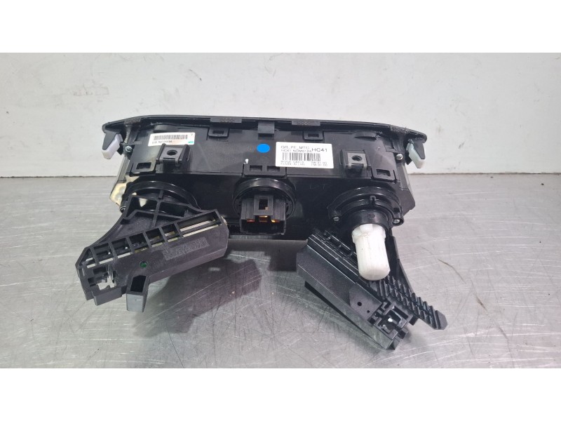 Recambio de mando climatizador para hyundai i20 active (ib, gb) 1.0 t-gdi referencia OEM IAM 97250C8410  