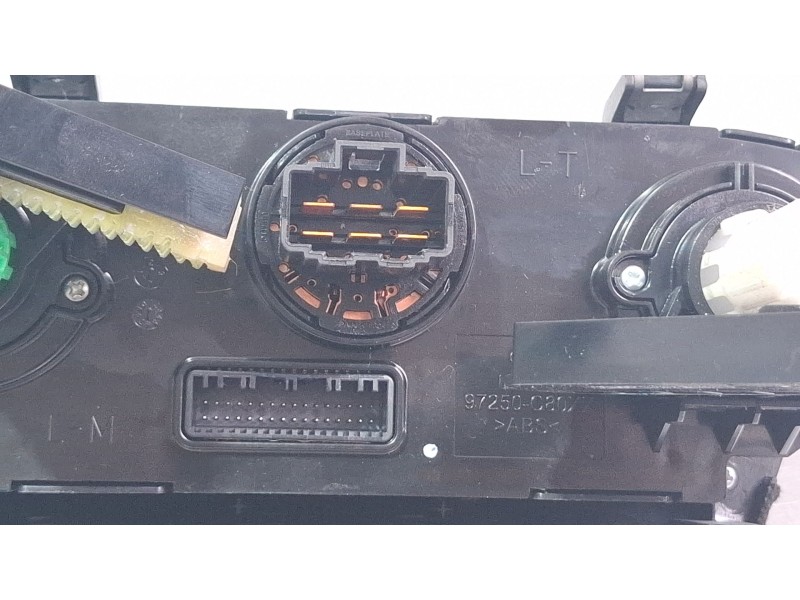 Recambio de mando climatizador para hyundai i20 active (ib, gb) 1.0 t-gdi referencia OEM IAM 97250C8410  