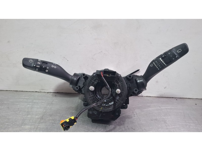 Recambio de mando multifuncion para hyundai i20 active (ib, gb) 1.0 t-gdi referencia OEM IAM 93403C8851  