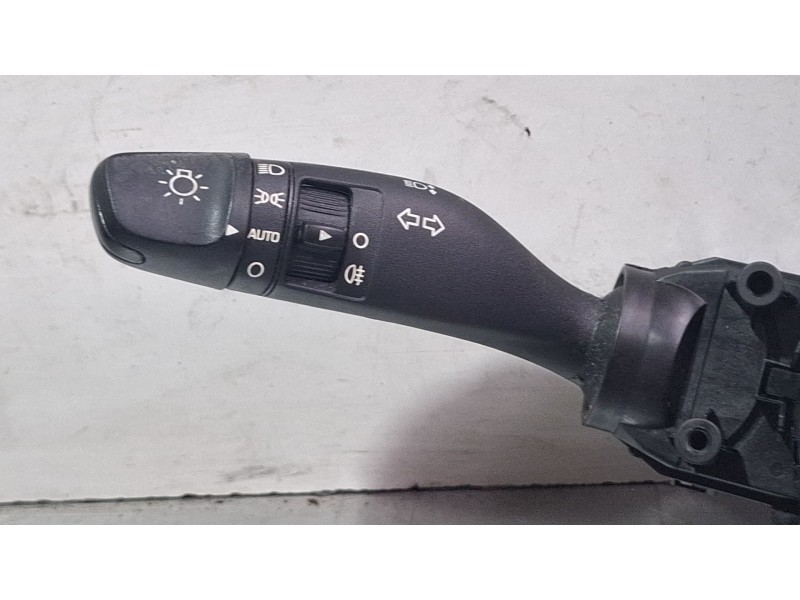 Recambio de mando multifuncion para hyundai i20 active (ib, gb) 1.0 t-gdi referencia OEM IAM 93403C8851  