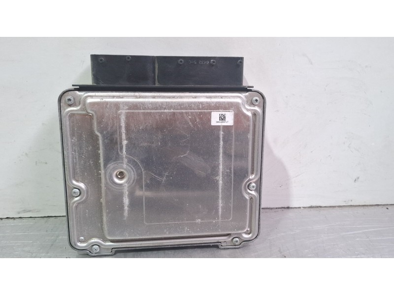 Recambio de centralita motor para opel astra referencia OEM IAM 0281019088 / 55590420  