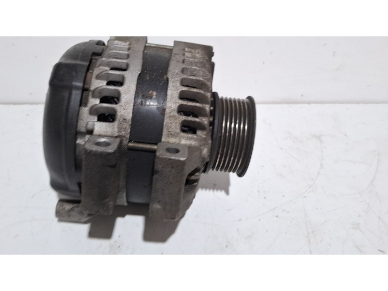 Recambio de alternador para honda accord tourer referencia OEM IAM LRA03347 104210-2660  