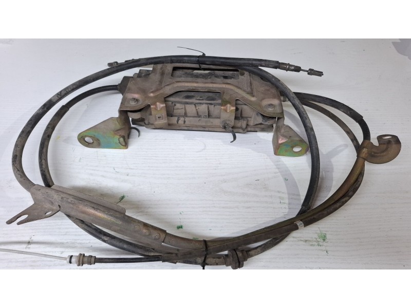 Recambio de freno estacionamiento eléctrico para renault espace referencia OEM IAM 8200316575  