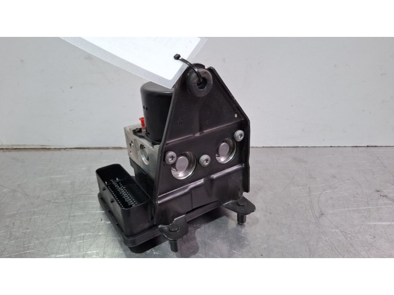 Recambio de modulo abs para volkswagen golf blue motion referencia OEM IAM 1K0907379AT 1K0614517CB  